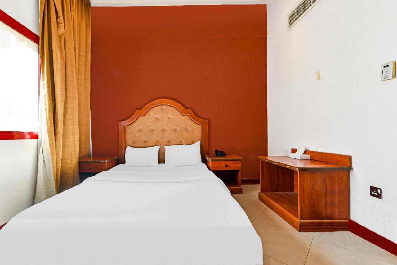 Oyo 118 Revira Hotel Μανάμα Εξωτερικό φωτογραφία