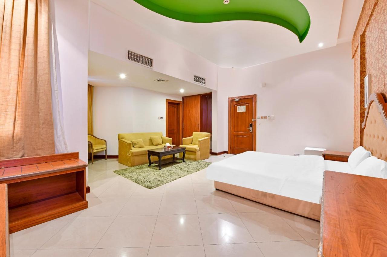 Oyo 118 Revira Hotel Μανάμα Εξωτερικό φωτογραφία